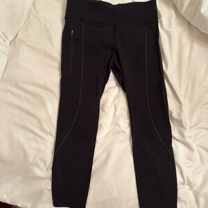 Lululemon black leggings NWOT